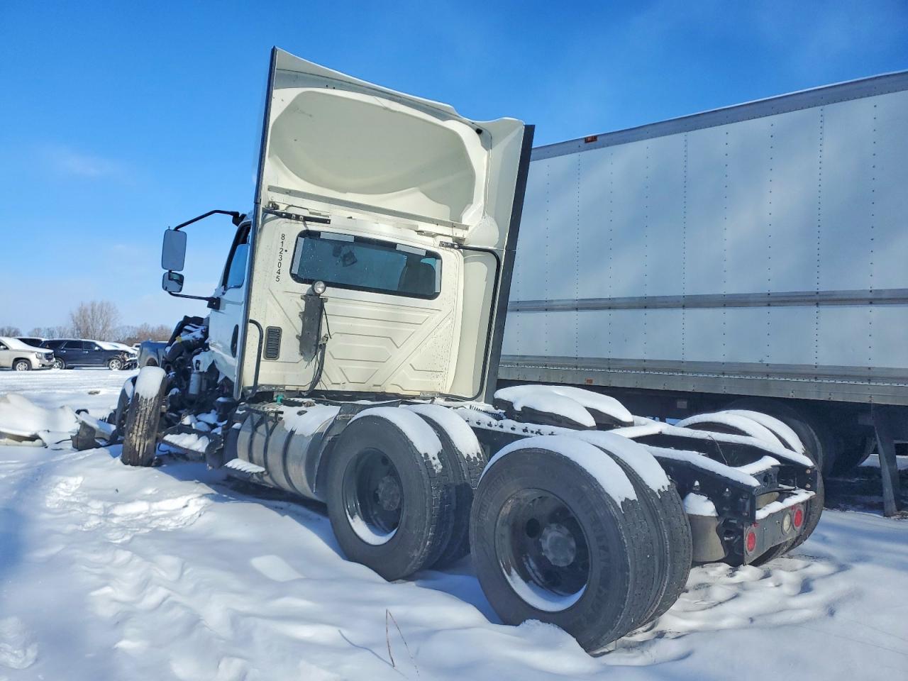 2023 International RH613 Semi Truck
