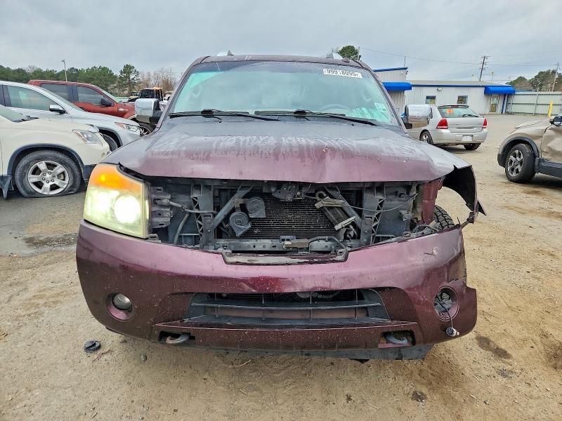 2013 Nissan Armada sv