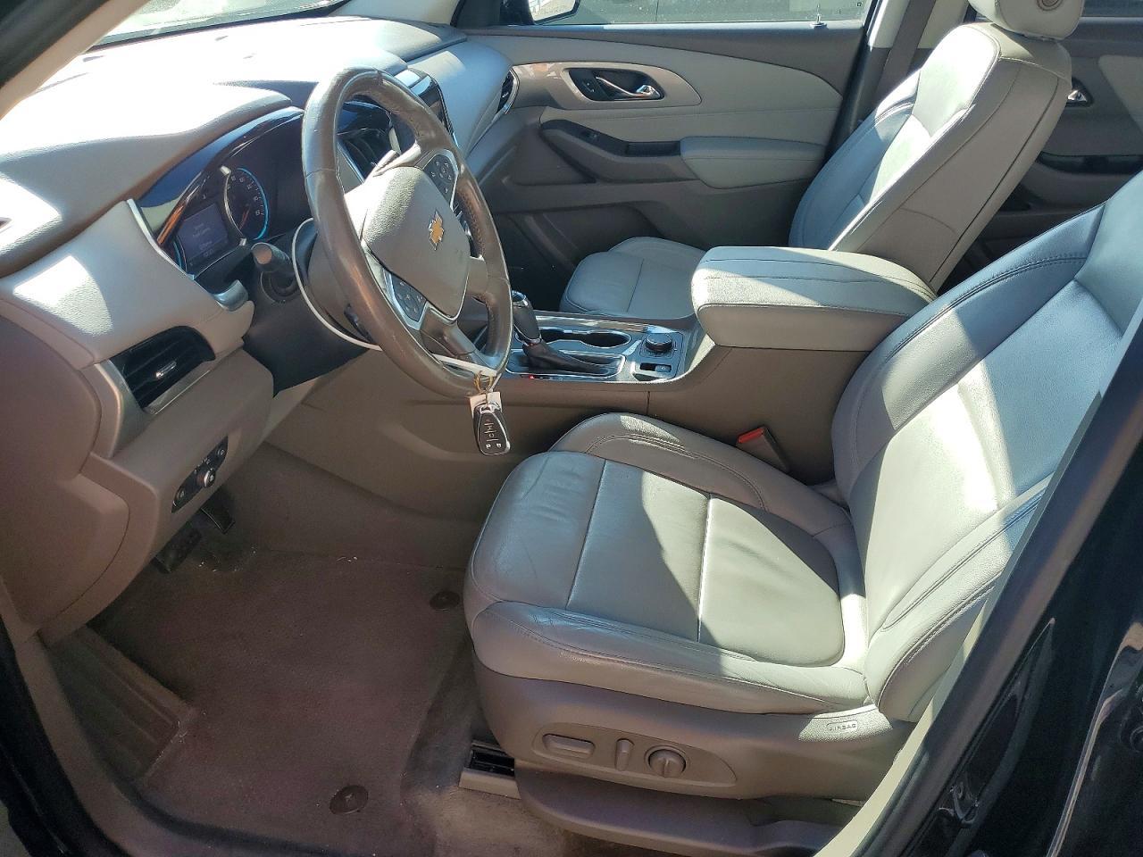 2020 Chevrolet Traverse lt