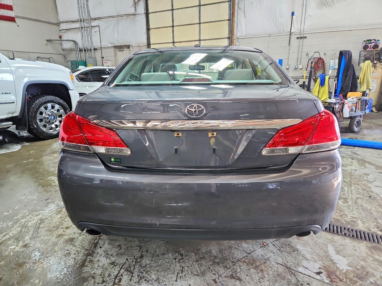 2011 Toyota Avalon Base