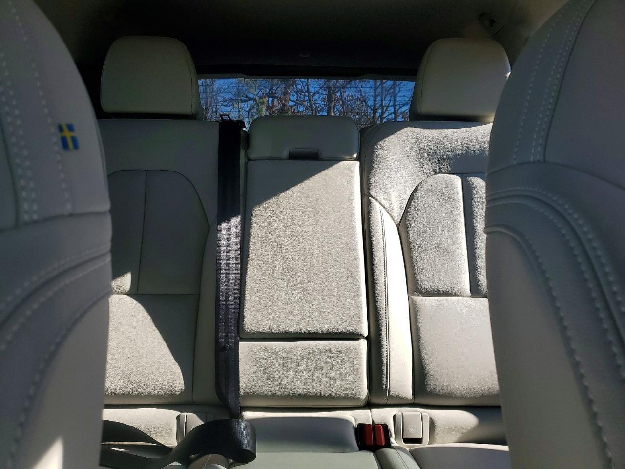 2025 Volvo Xc40 Plus