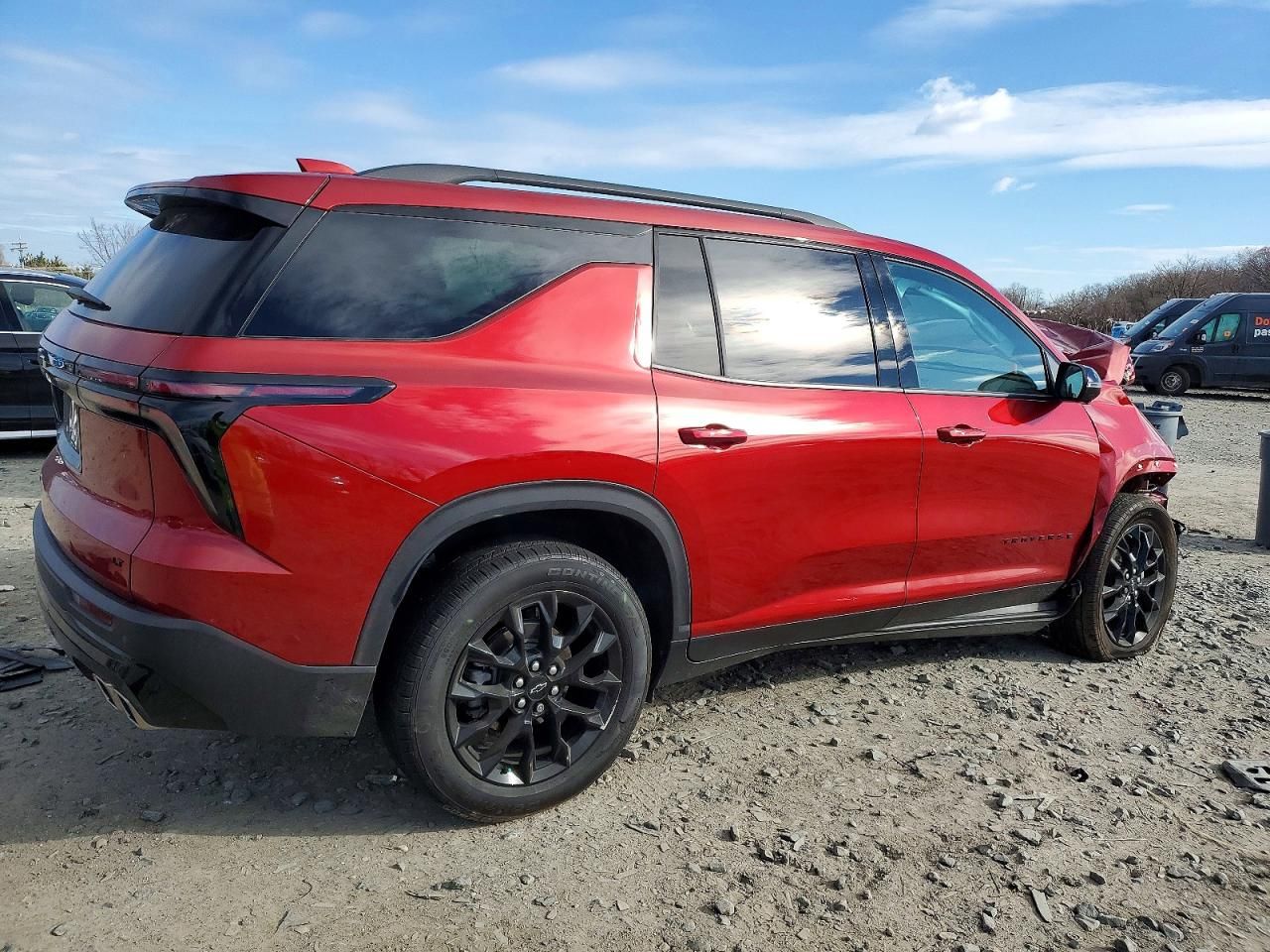 2024 Chevrolet Traverse lt