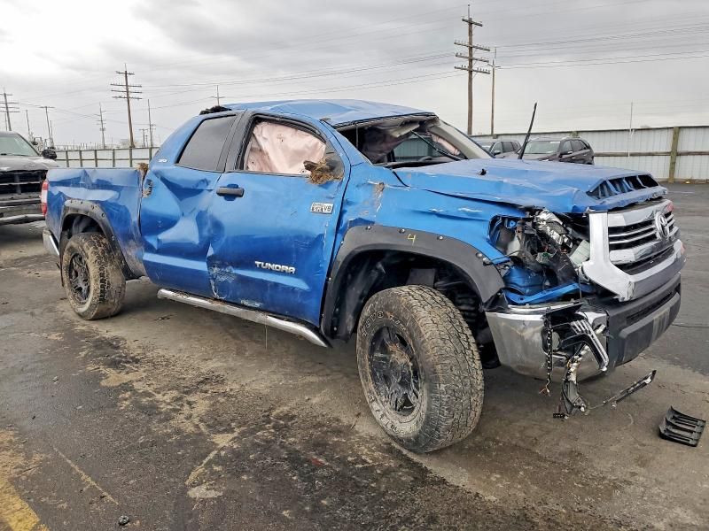 2016 Toyota Tundra Double cab sr