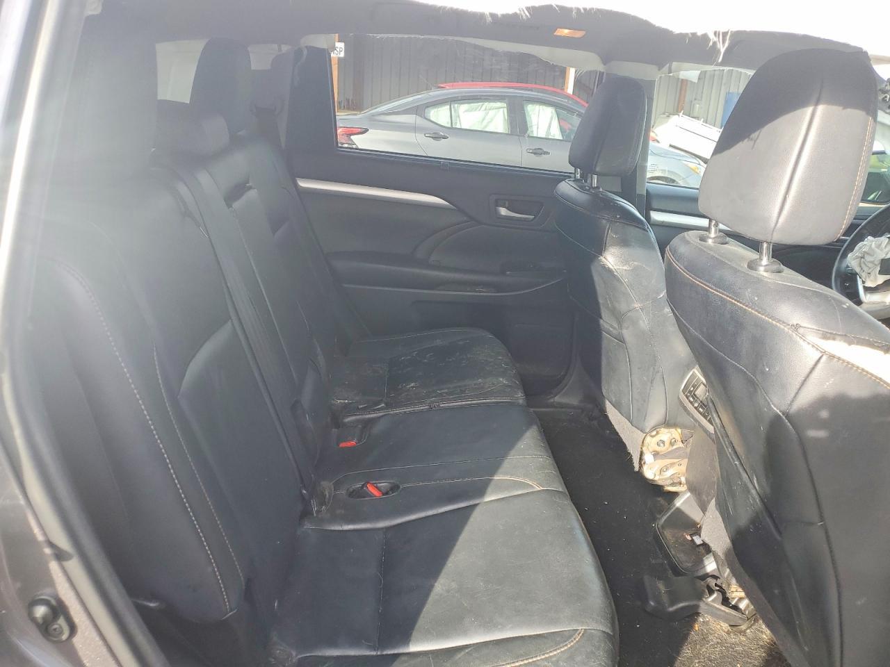 2015 Toyota Highlander xle