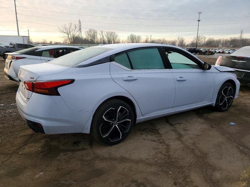 2025 Nissan Altima sr