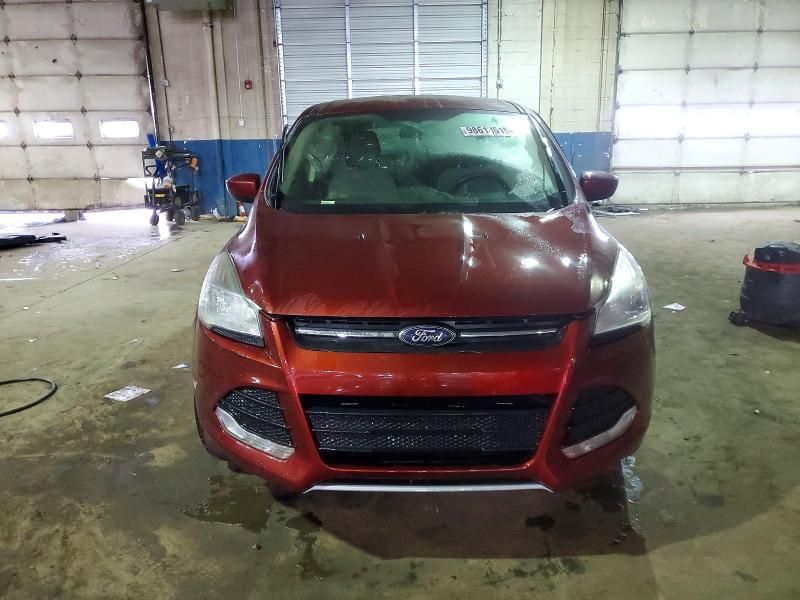 2014 Ford Escape se