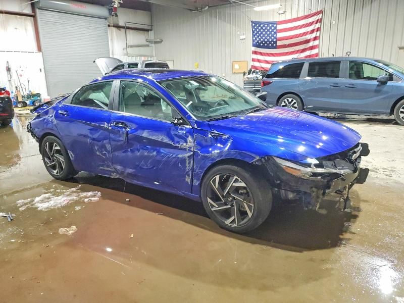 2025 Hyundai Elantra Limited