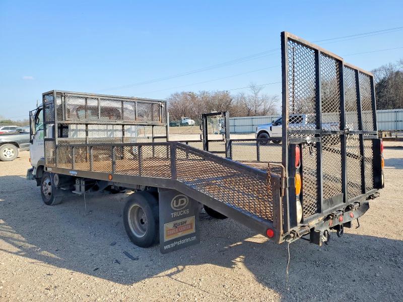 2006 Nissan Diesel UD1300 Crew Cab Flatbed Truck