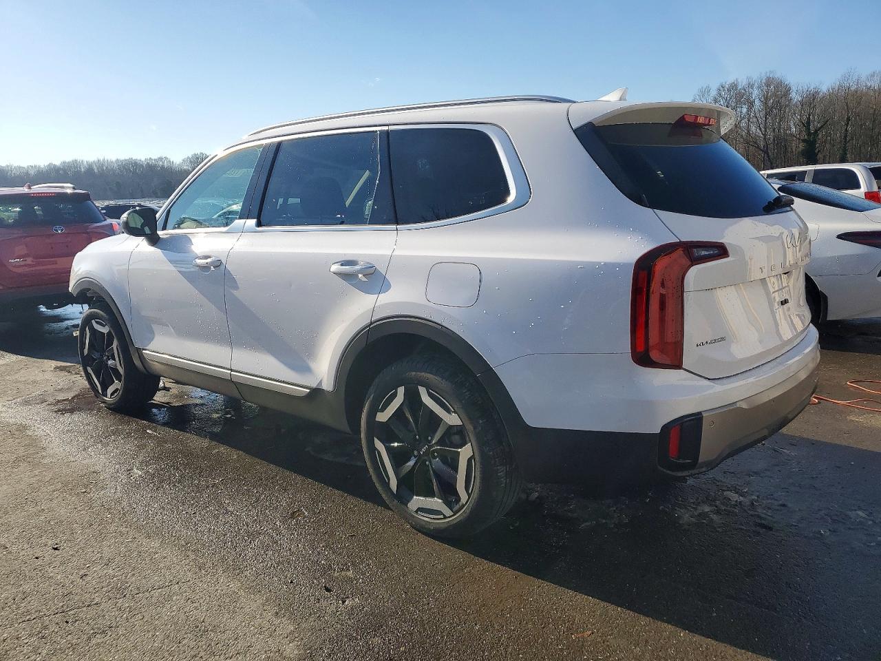 2025 KIA Telluride s