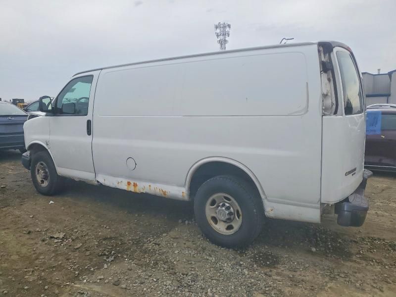 2012 Chevrolet Express G2500