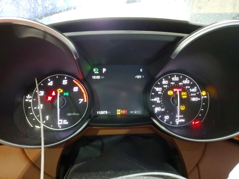 2017 Alfa Romeo Giulia ti Q4