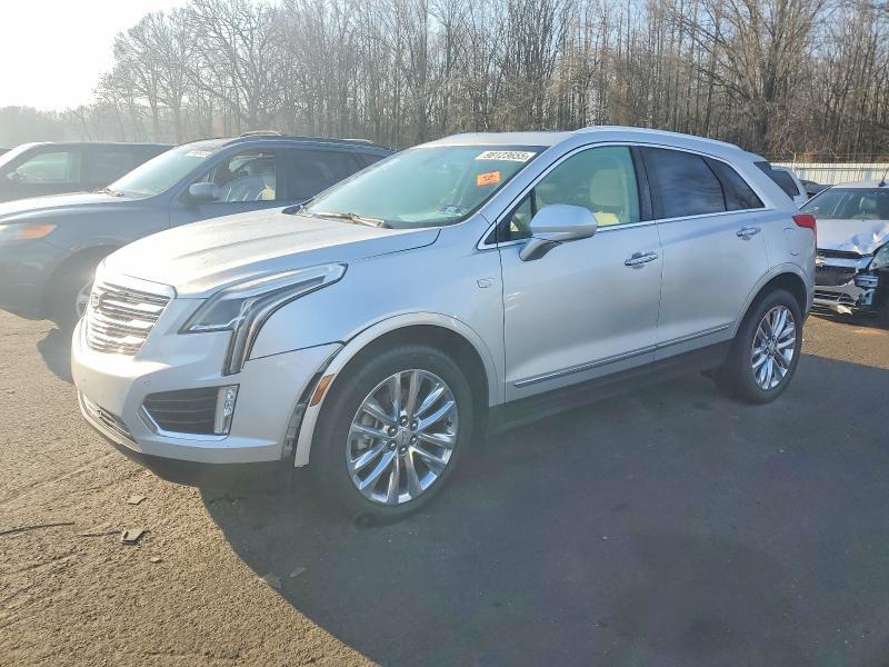 2019 Cadillac XT5 Premium Luxury