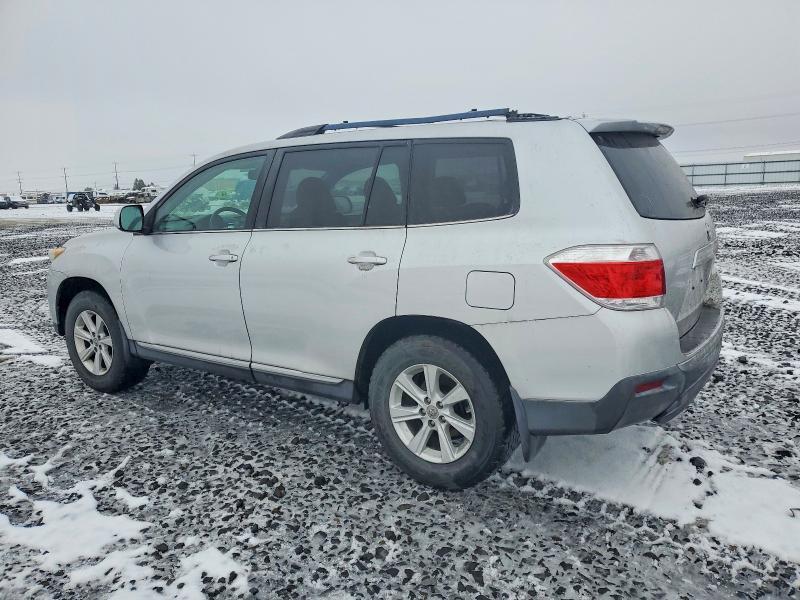 2011 Toyota Highlander se