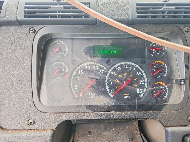 2018 Freightliner Cascadia 125 Semi Truck