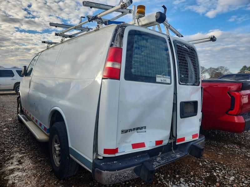 2015 GMC Savana G2500 Utility / Service Van