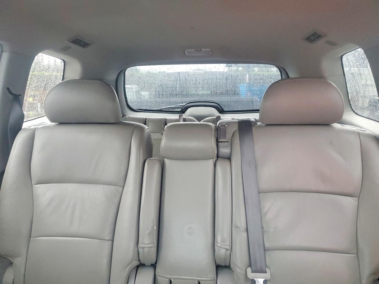 2012 Toyota Highlander Base