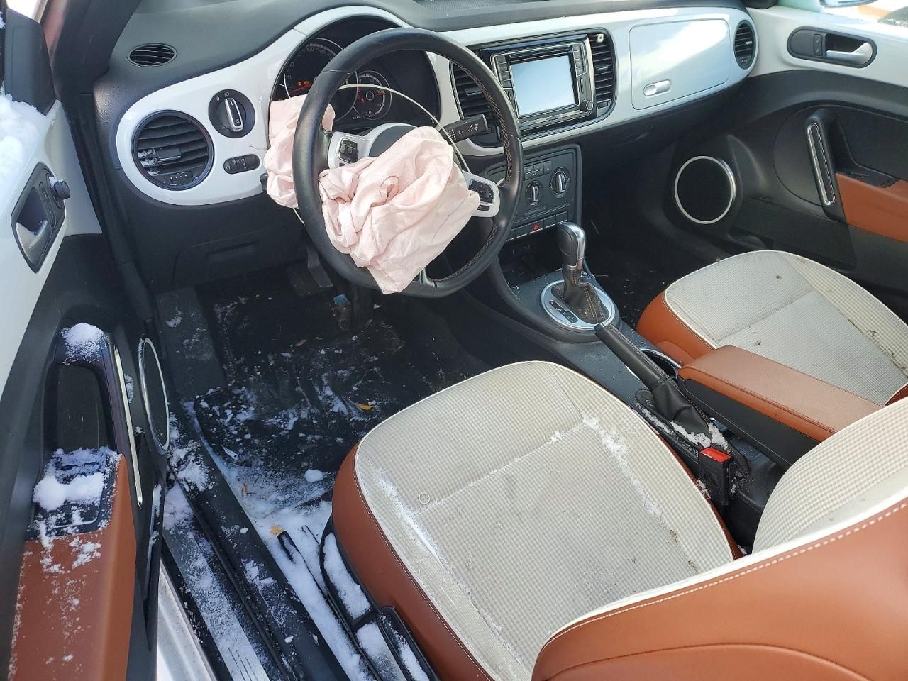 2016 Volkswagen Beetle se