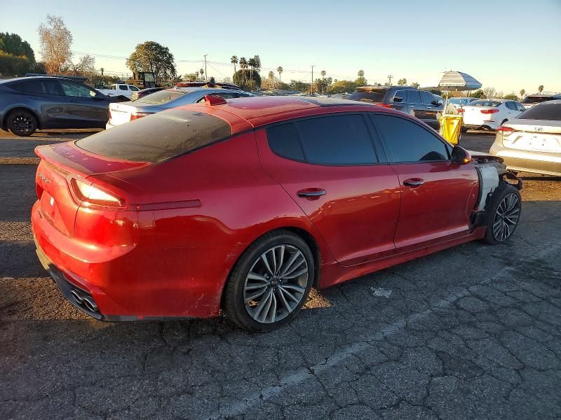 2019 KIA Stinger