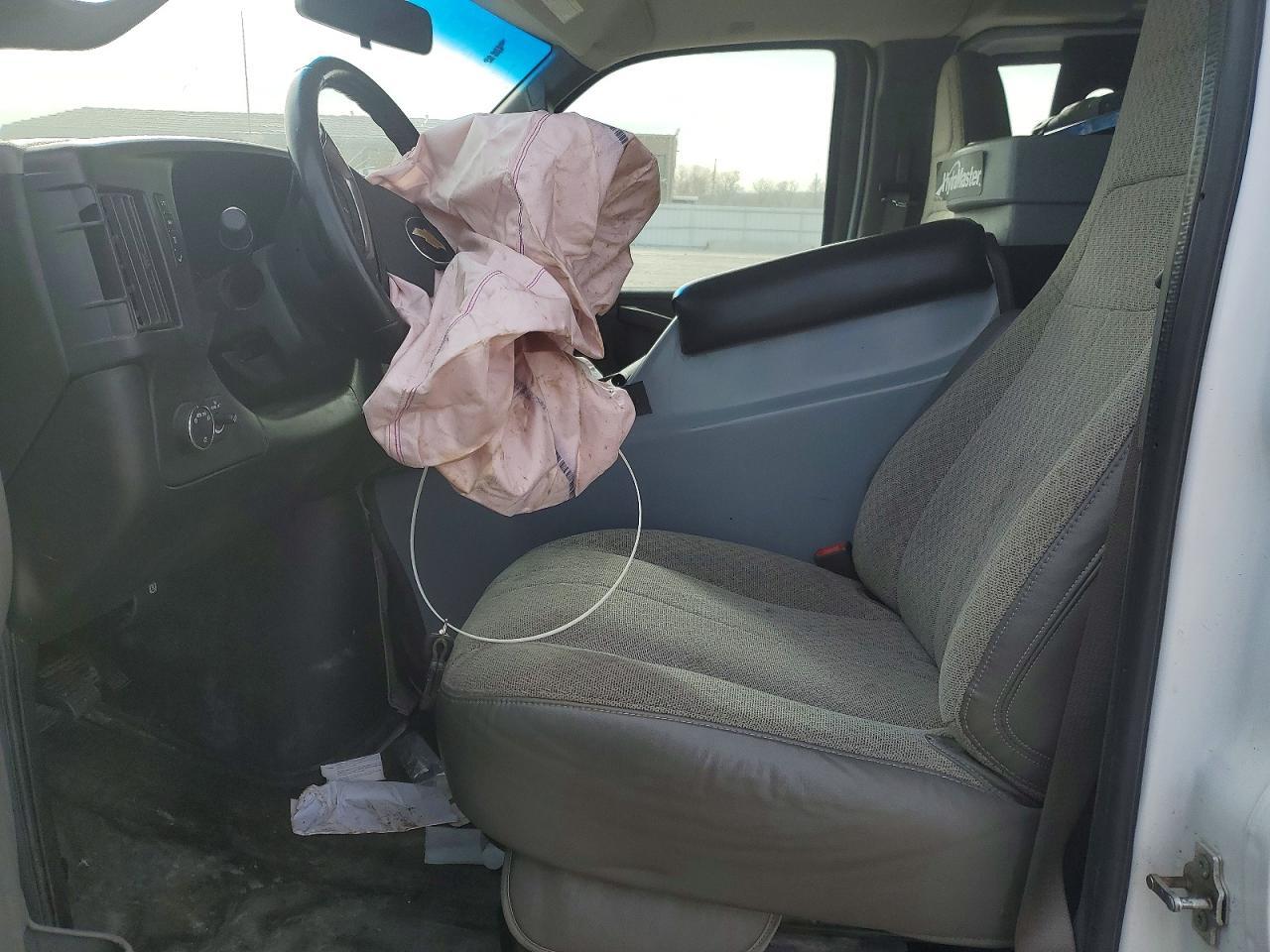 2018 Chev Rolet Express G3500 Utility / Service Van