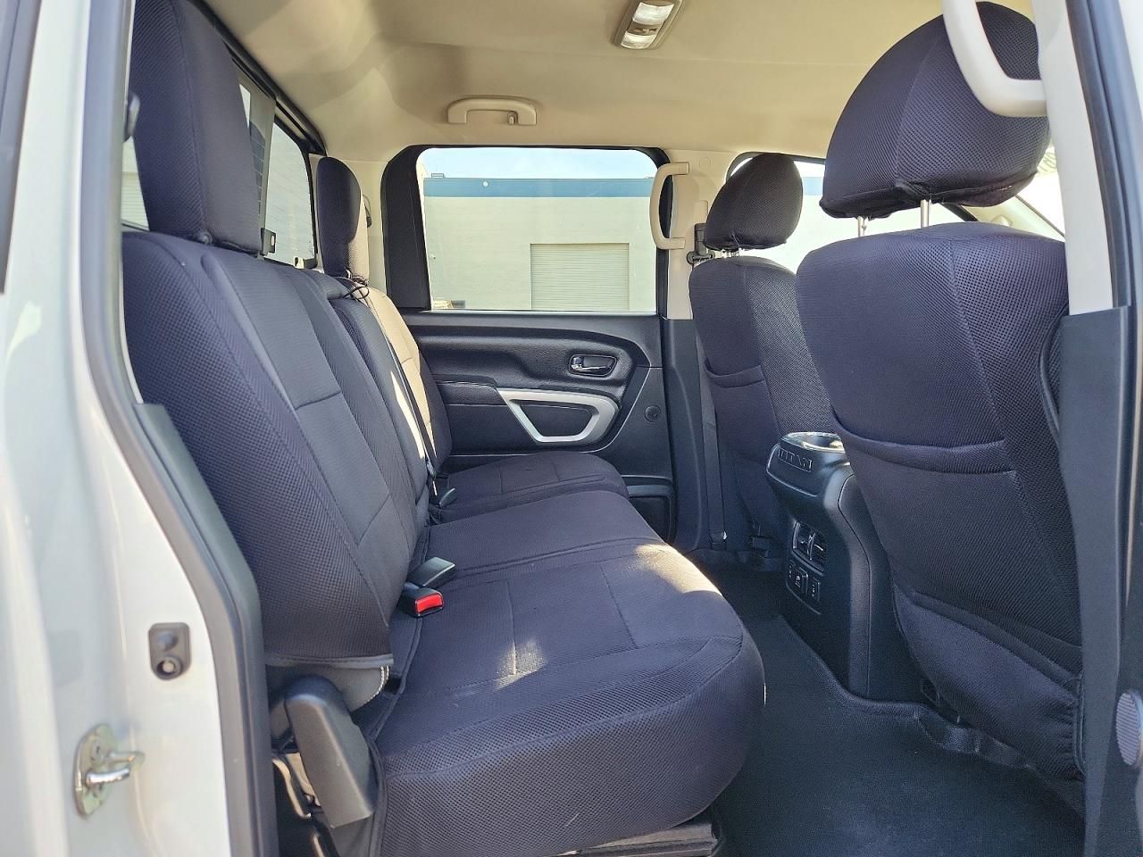 2018 Nissan Titan xd sl