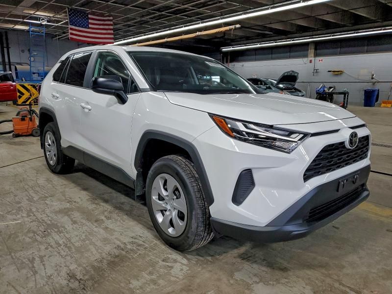 2025 Toyota Rav4 le