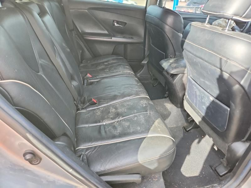 2015 Toyota Venza le