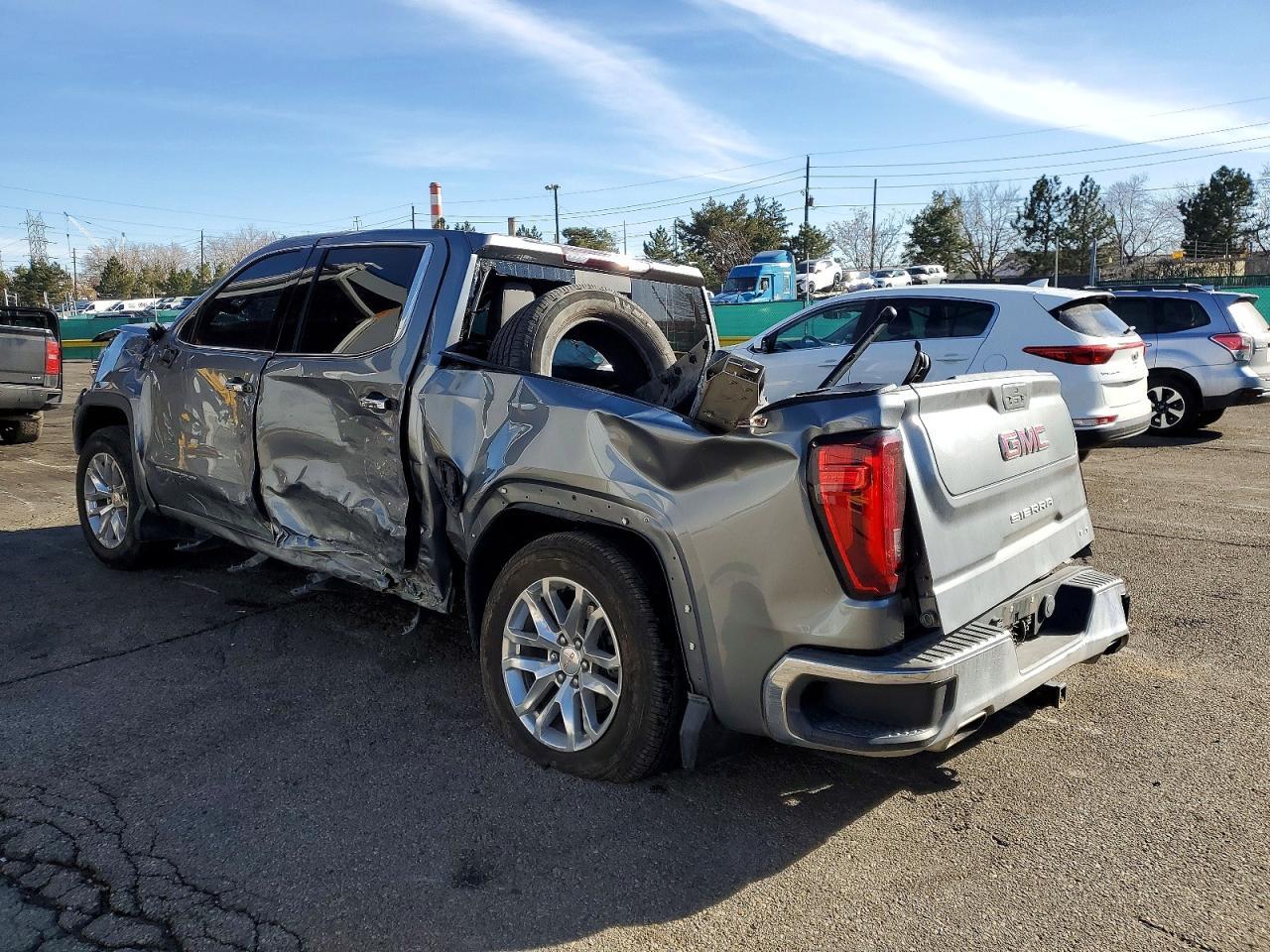 2019 GMC Sierra K1500 slt