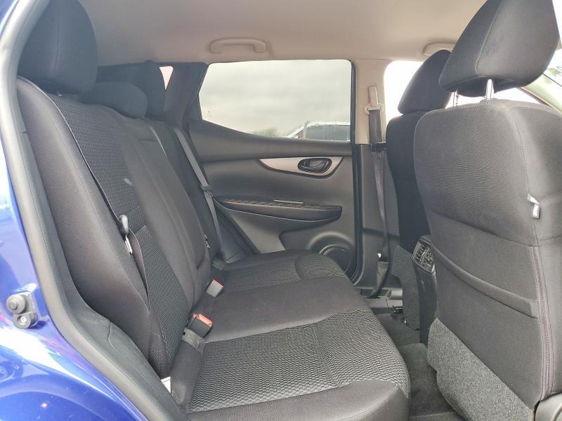 2018 Nissan Rogue Sport s