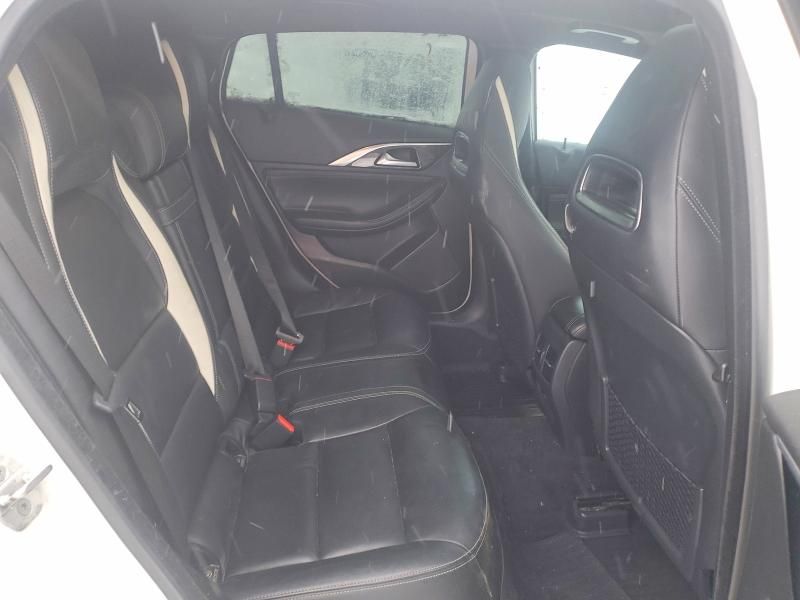 2017 Infiniti Qx30 Base