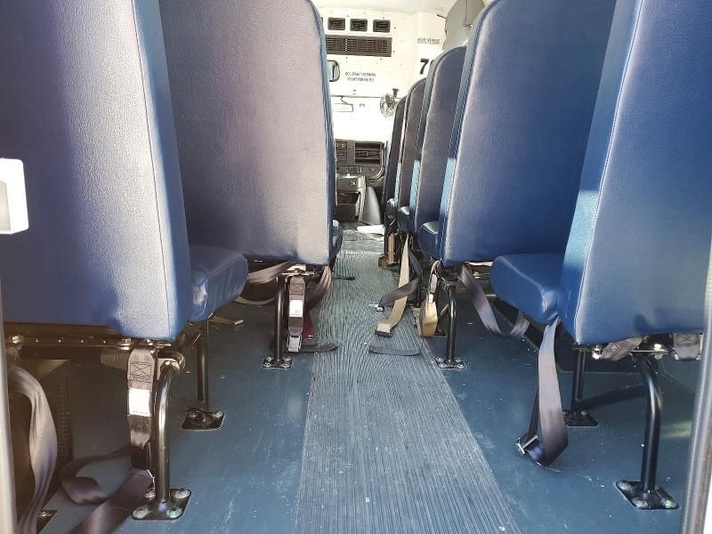 2024 Chevrolet Express G3500