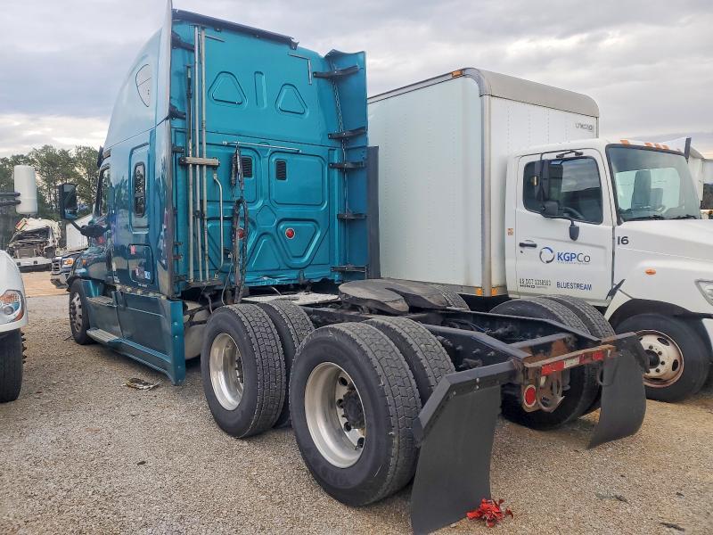2016 Freightliner Cascadia 125 Semi Truck