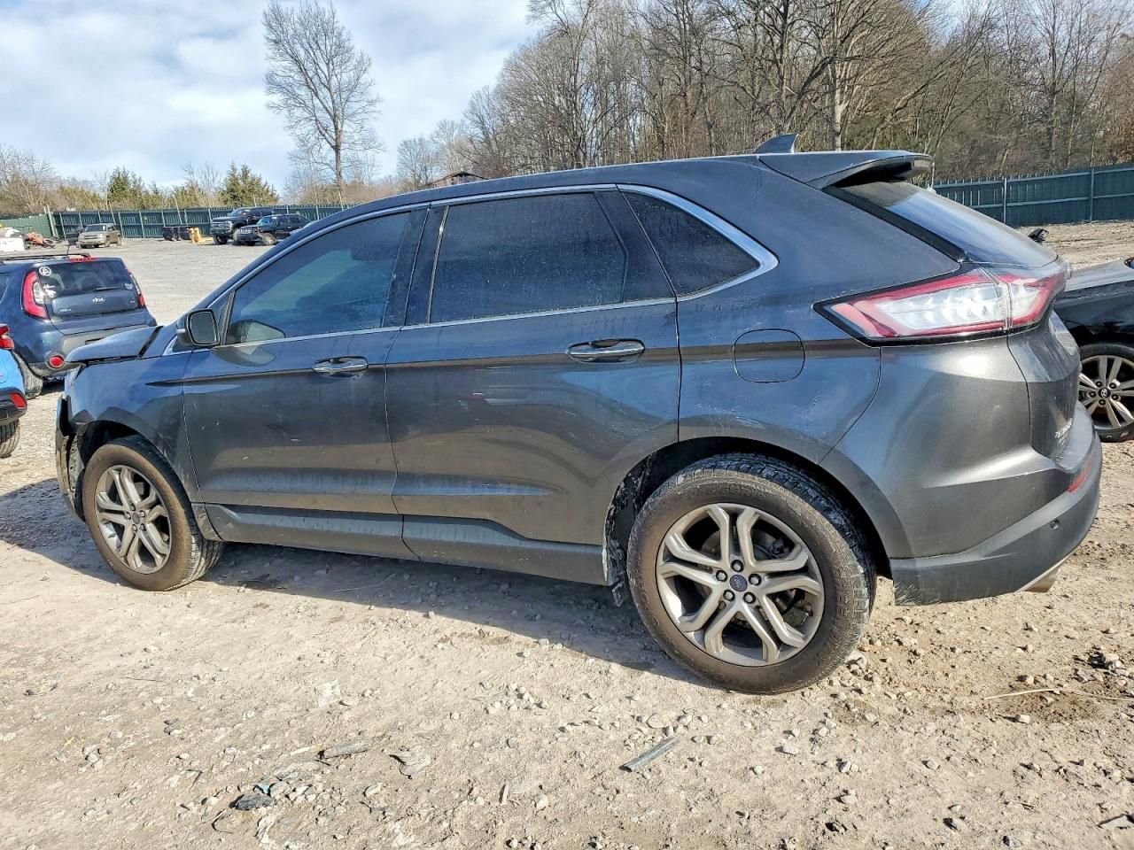 2017 Ford Edge Titanium