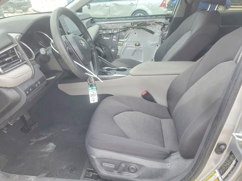 2021 Toyota Camry le