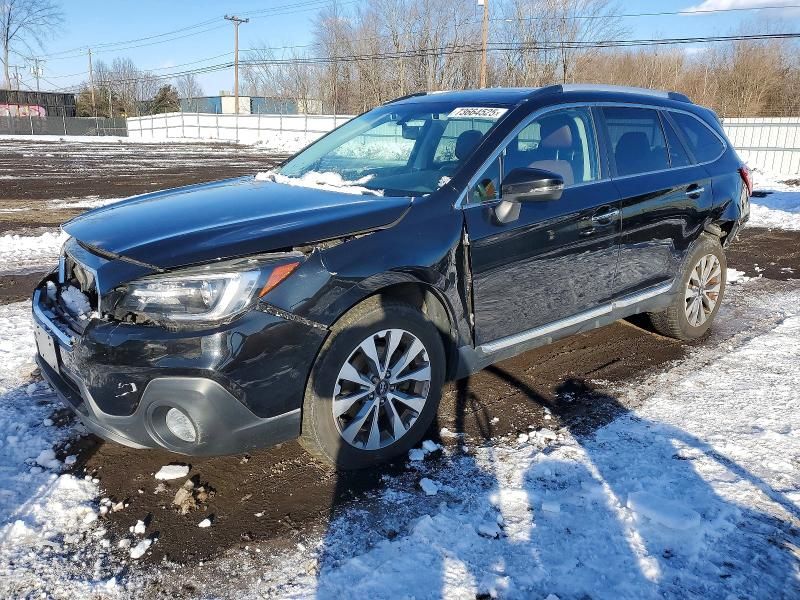 2018 Subaru Outback Touring