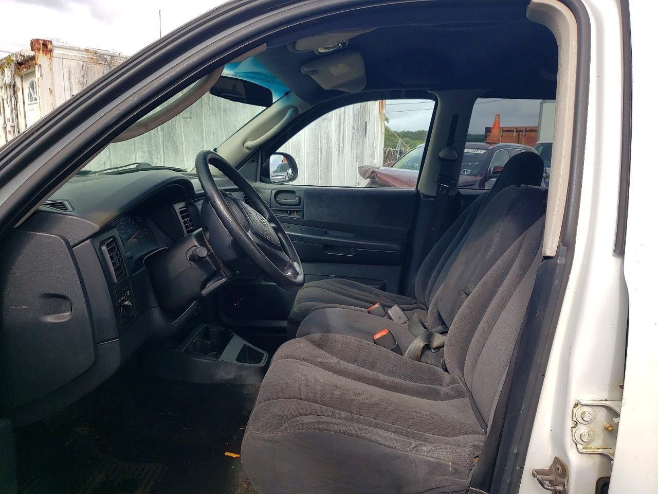 2004 Dodge Dakota Quad slt