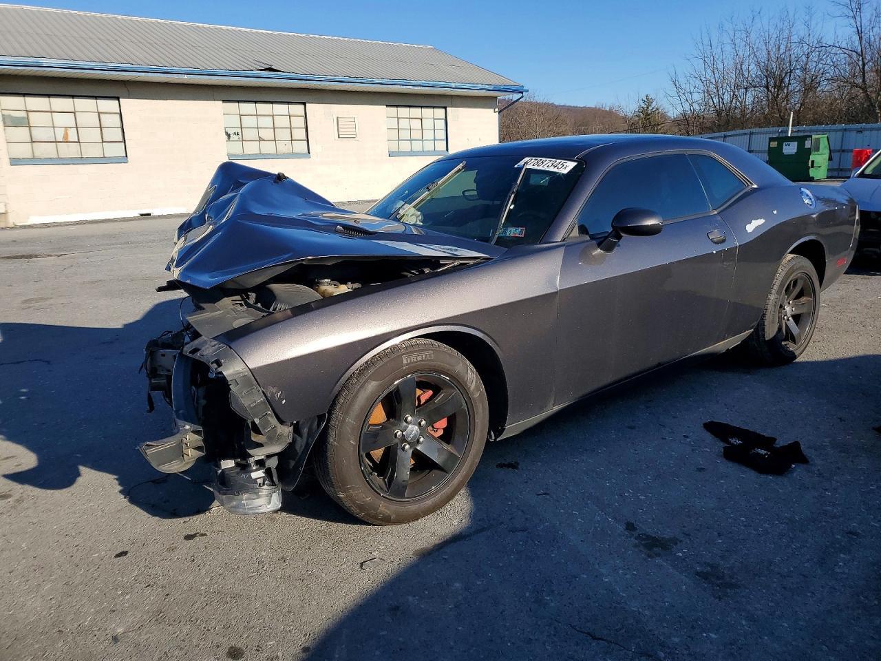 2013 Dodge Challenger sxt