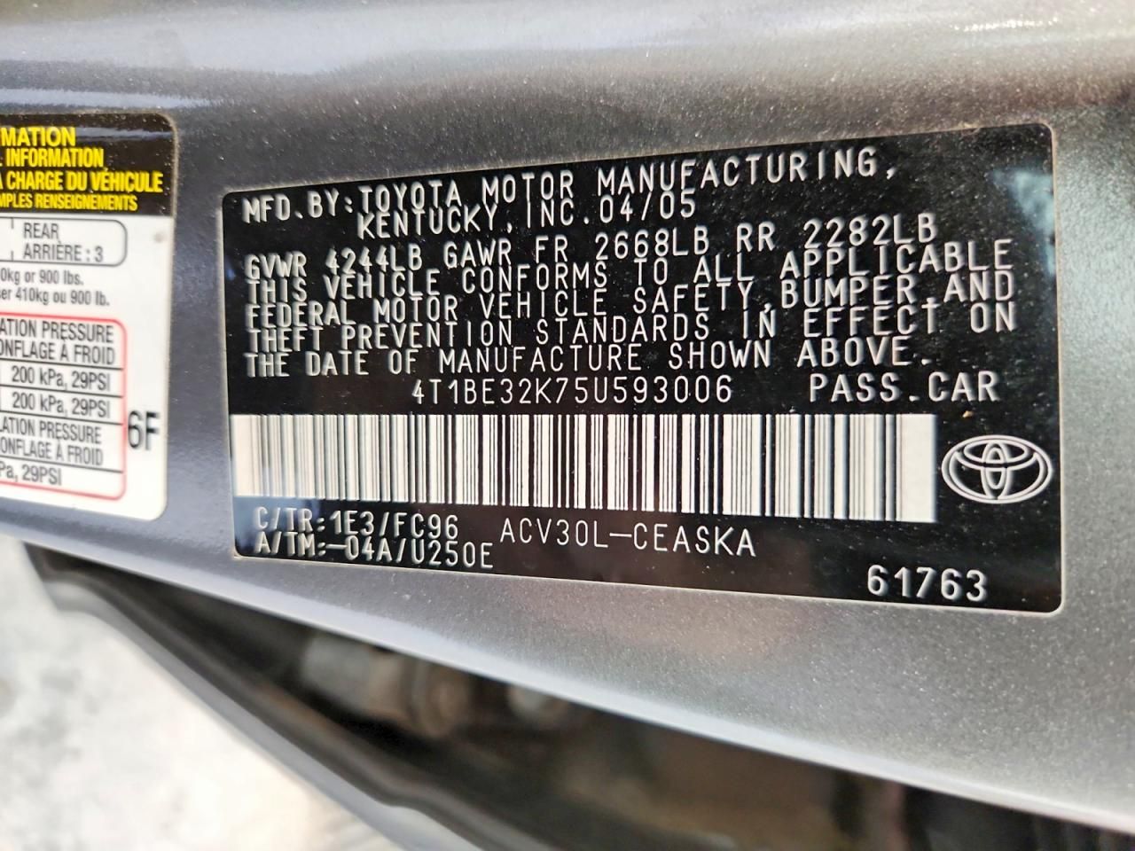 2005 Toyota Camry le