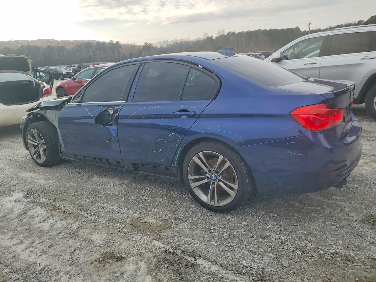 2018 BMW 330 i