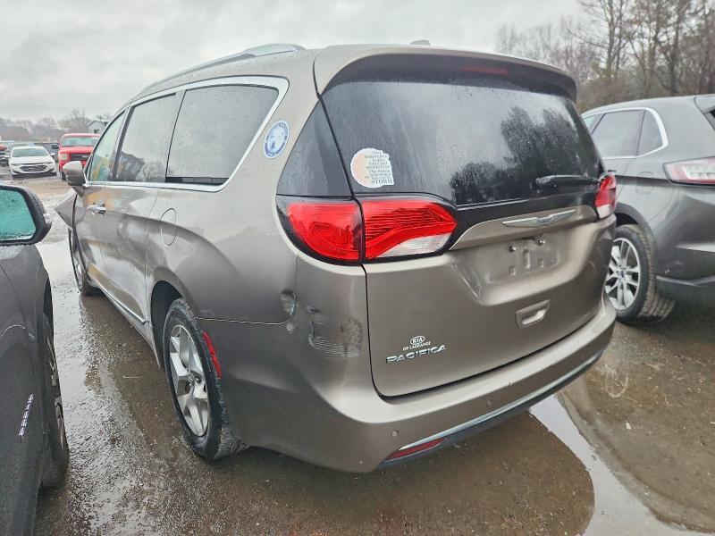 2017 Chrysler Pacifica Touring l Plus