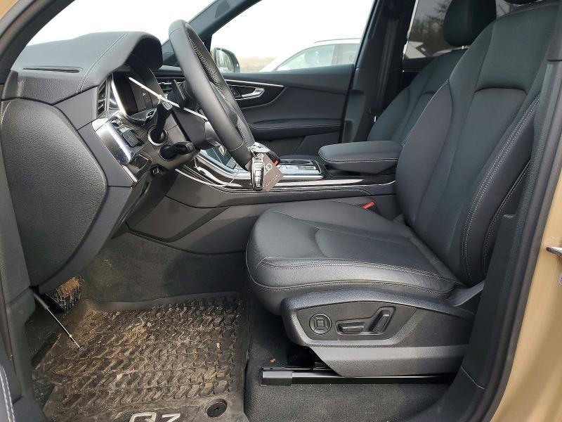 2025 Audi Q7 Premium Plus