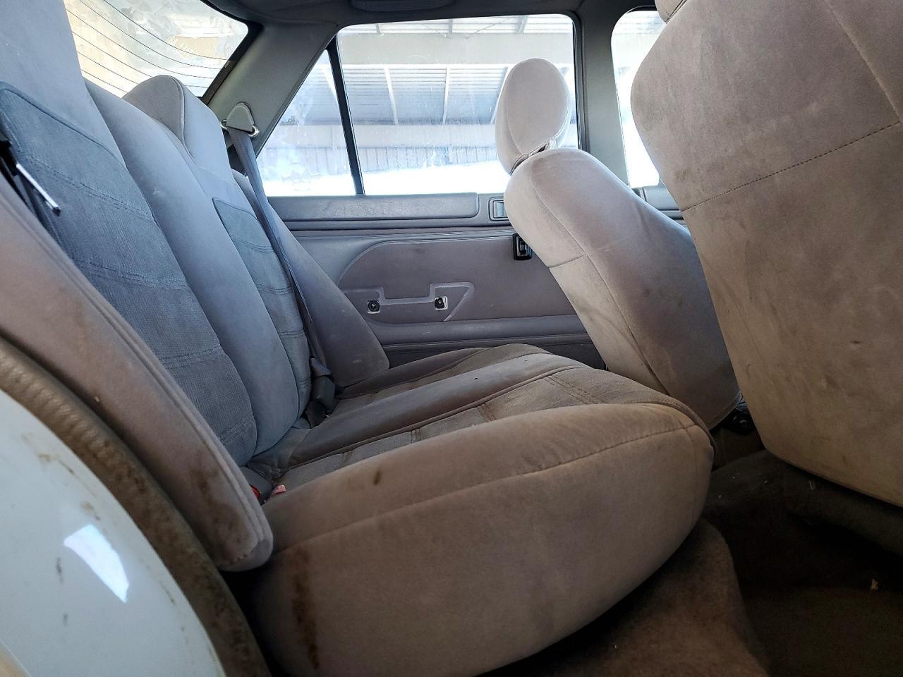 1994 Mercury Tracer lts