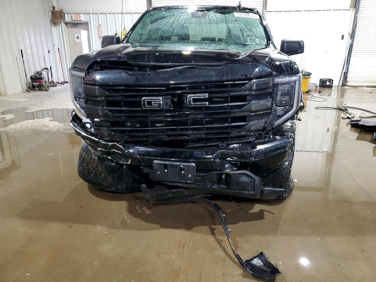 2023 GMC Sierra K1500 Elevation