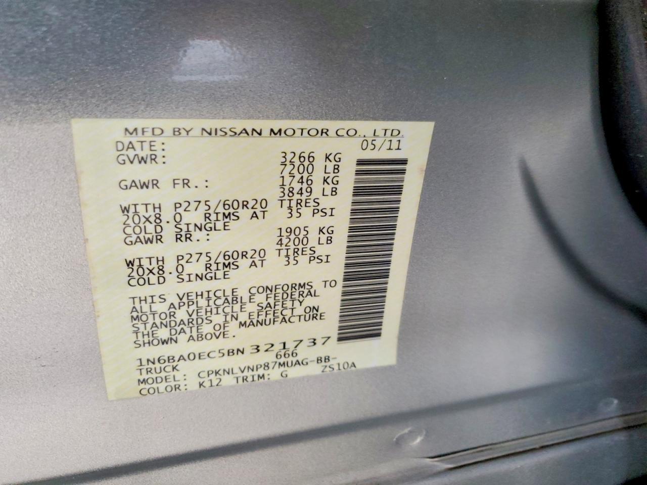 2011 Nissan Titan SV