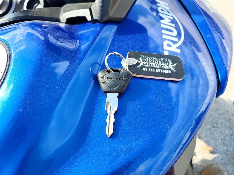 2016 Triumph Tiger 800 XRX