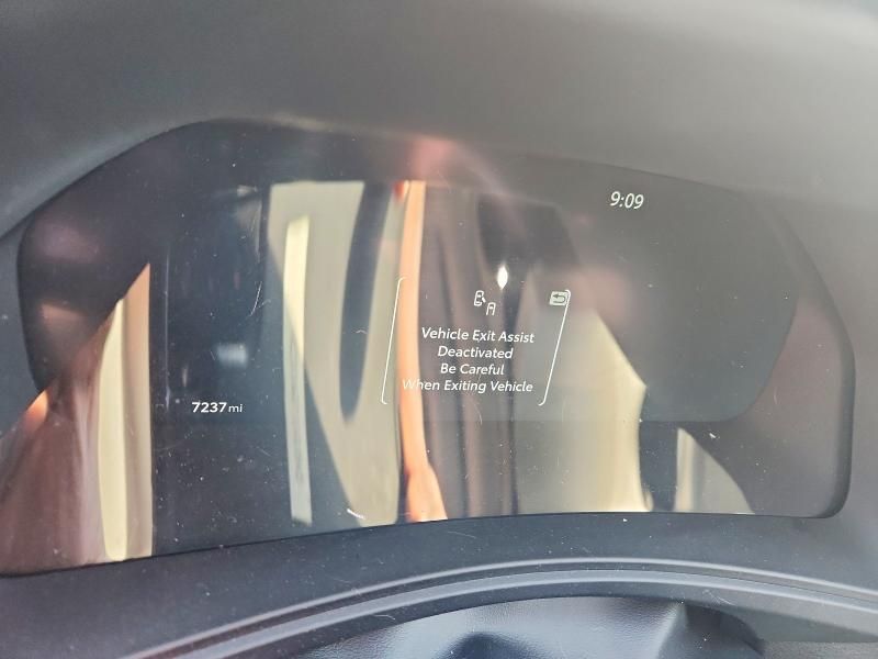 2025 Toyota Grand Highlander le