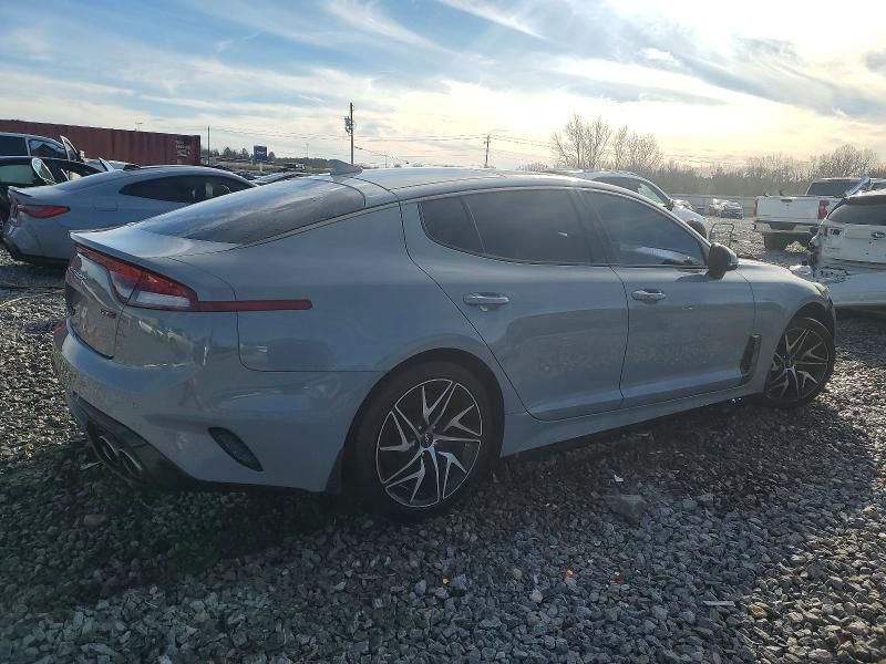 2022 KIA Stinger gt Line
