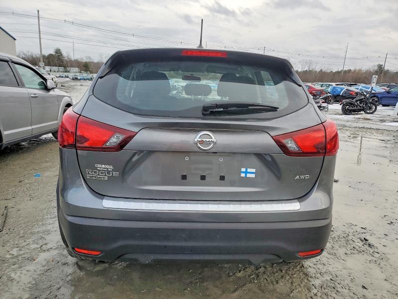 2018 Nissan Rogue Sport s