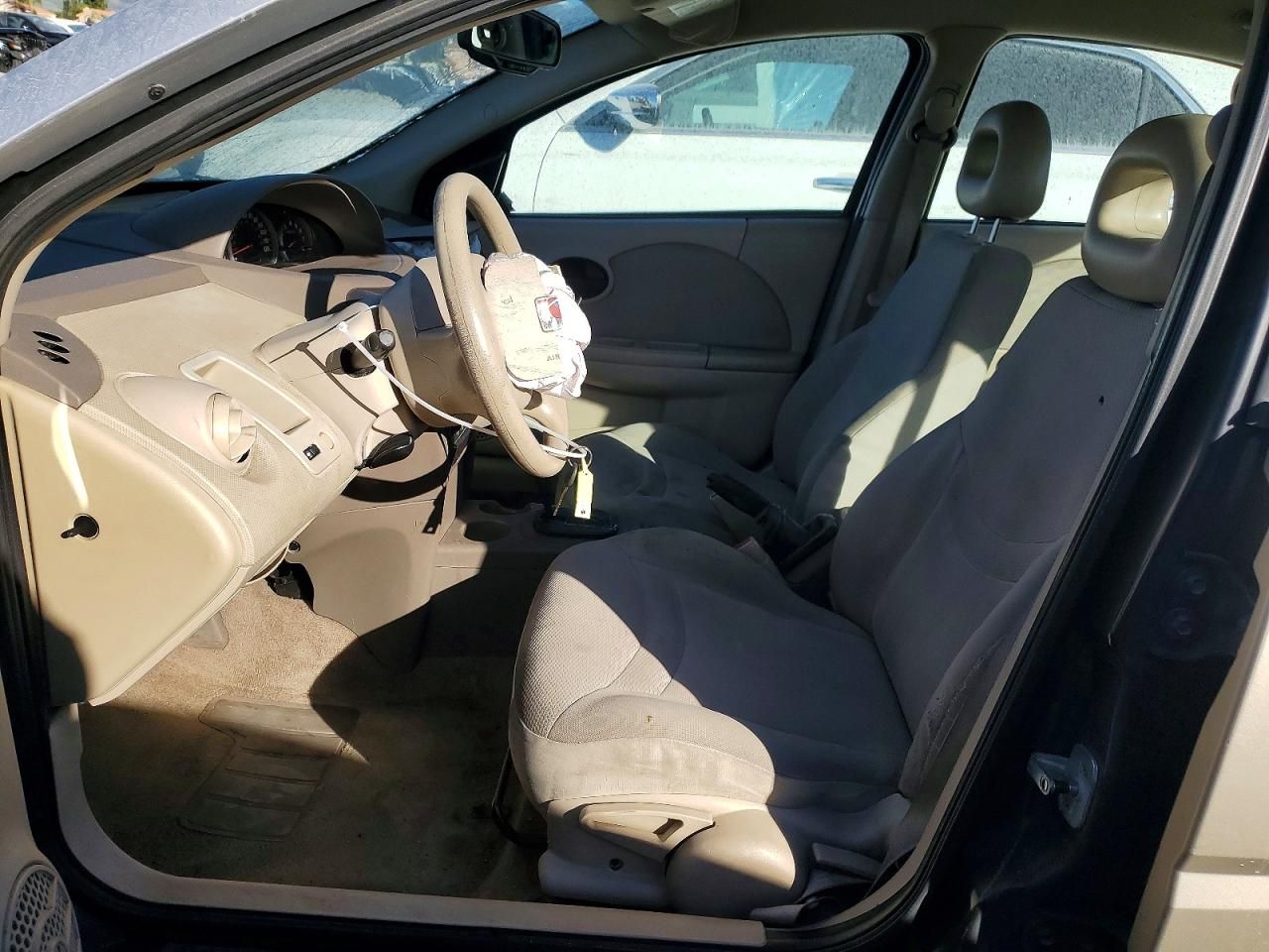 2003 Saturn Ion Level 2