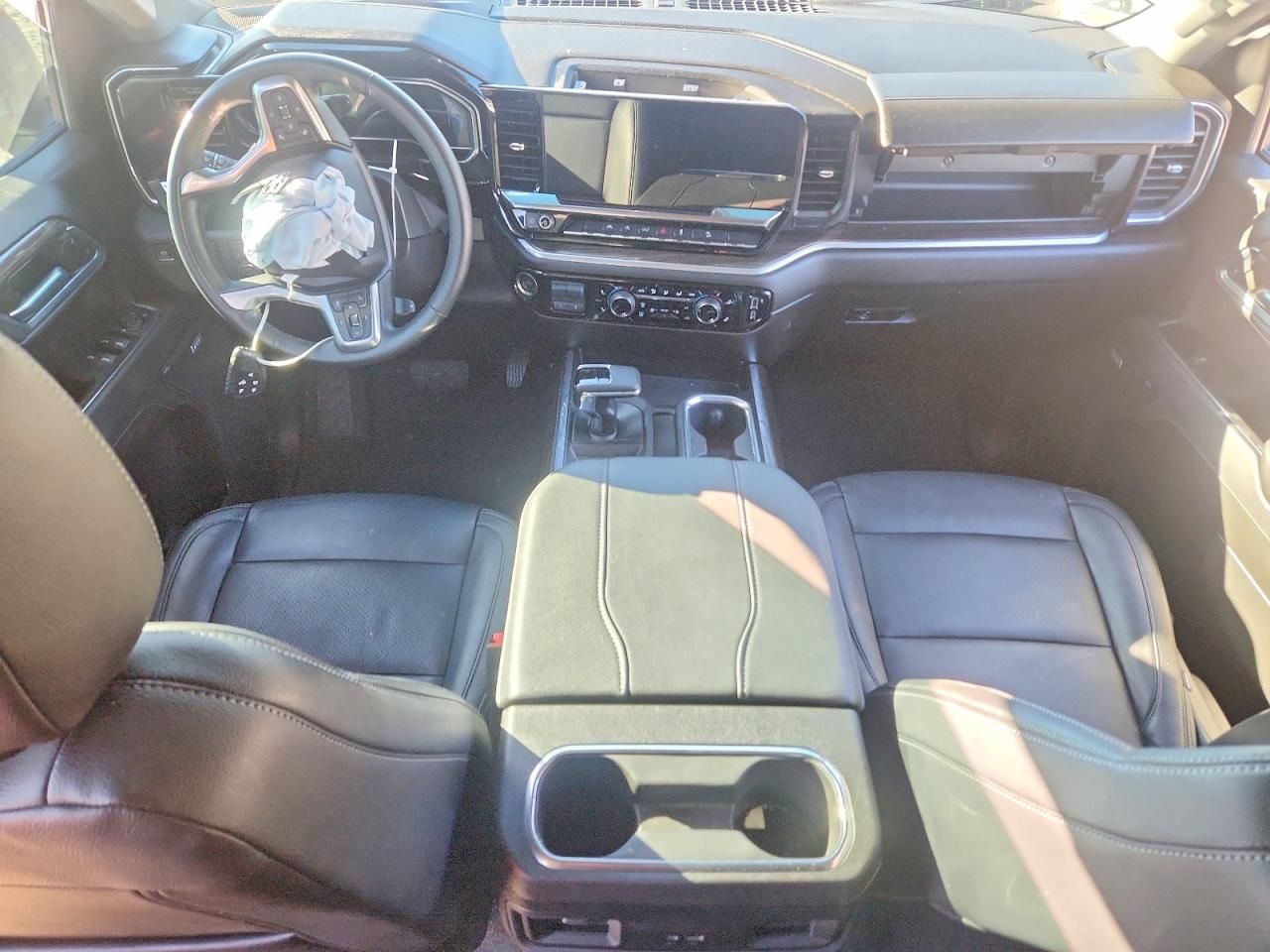 2024 Chevrolet Silverado K1500 rst