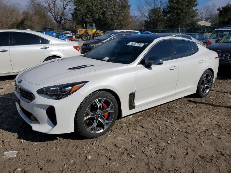 2019 KIA Stinger GT2
